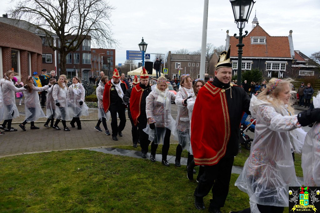 ../Images/Sleuteloverdracht gemeentehuis 2017 061.jpg